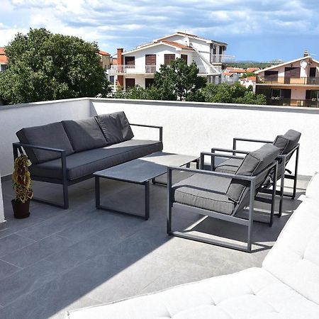 Apartment Leonora Vodice Exterior photo